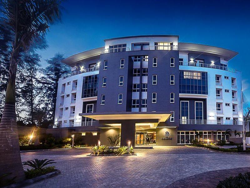 The George Hotel Lagos Bagian luar foto